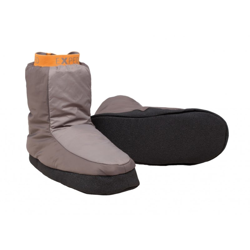 Hüttenschuhe mit Laufsohle